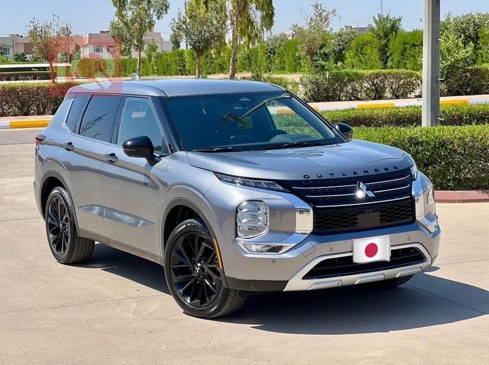 میتسوبیشی ئاوتلاندەر